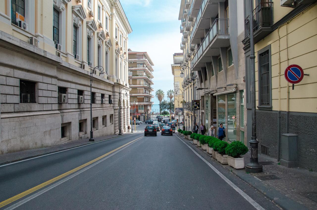 B&B L'Incrocio Salerno Ngoại thất bức ảnh