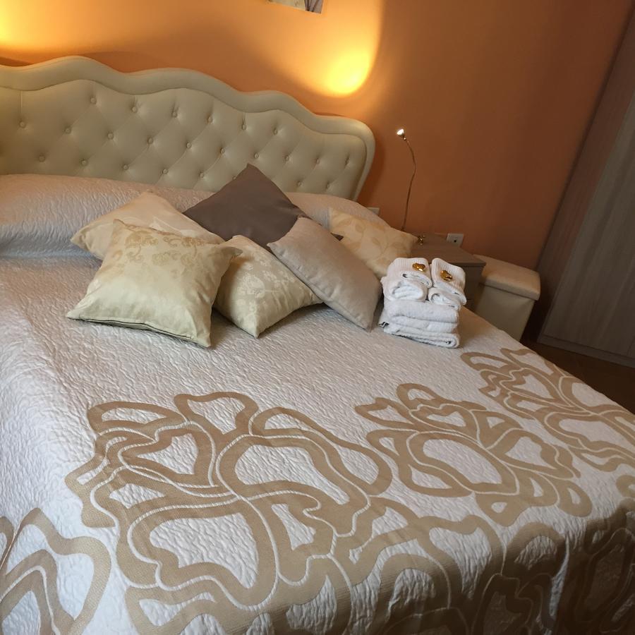 B&B L'Incrocio Salerno Ngoại thất bức ảnh