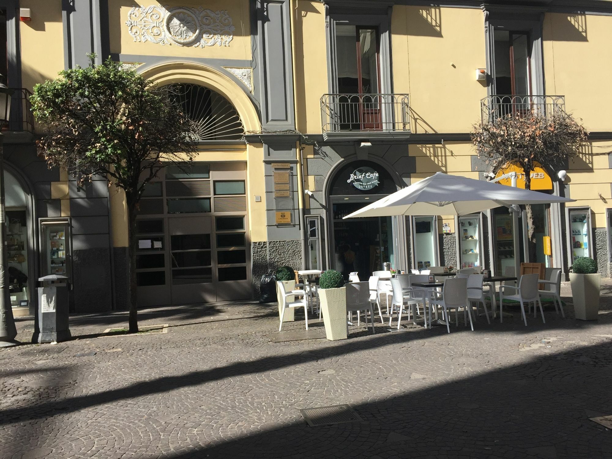 B&B L'Incrocio Salerno Ngoại thất bức ảnh