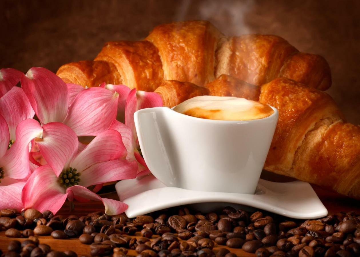 B&B L'Incrocio Salerno Ngoại thất bức ảnh
